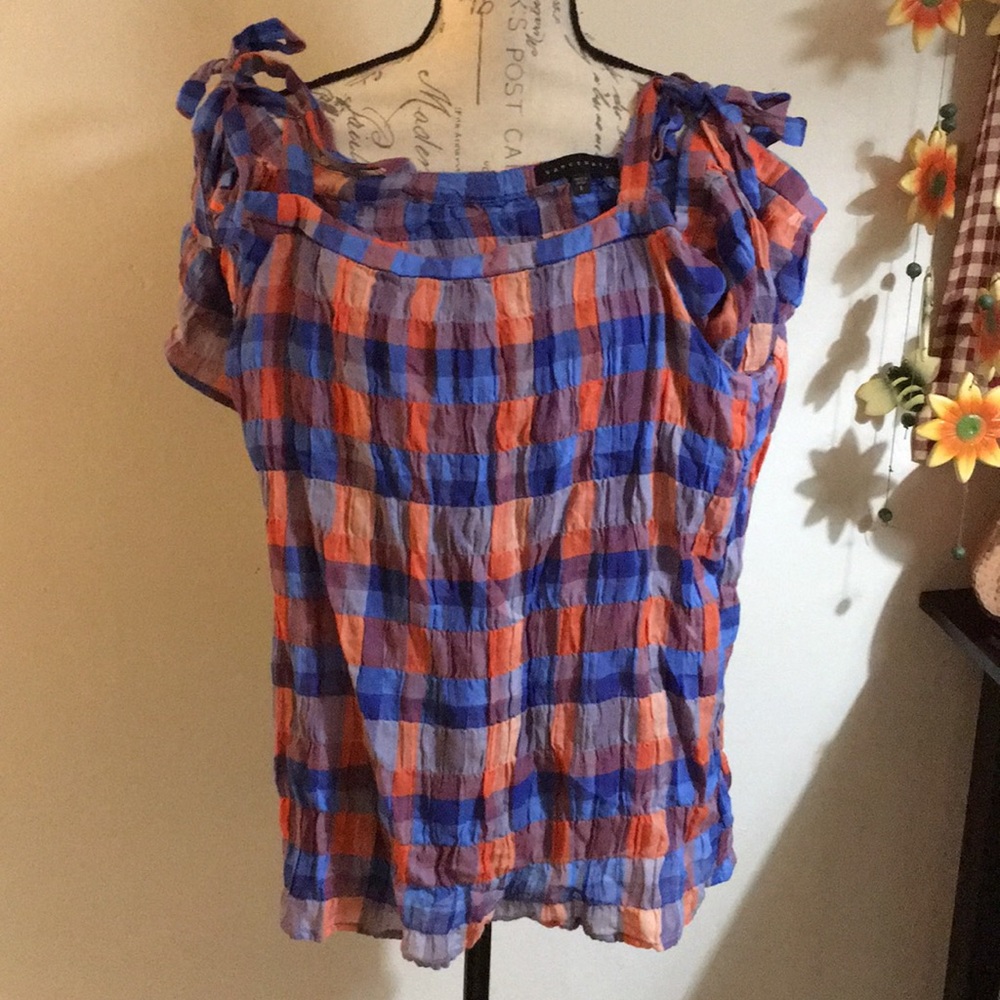 Top size L